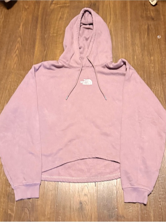 The North Face Tops - Northface cropped hoodie